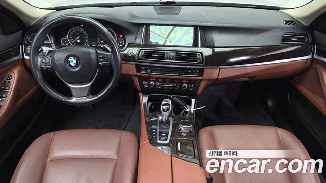 BMW 5-Series 2016 — photo 7