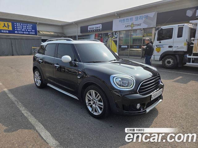 Mini Countryman 2019 — photo 2