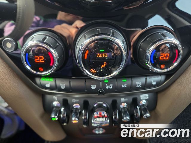 Mini Countryman 2019 — photo 13