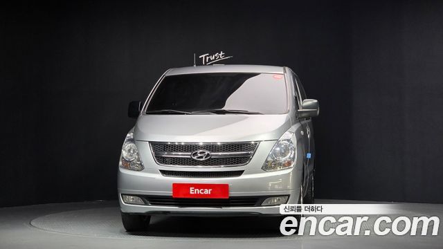 Hyundai Starex 2012 — photo 3