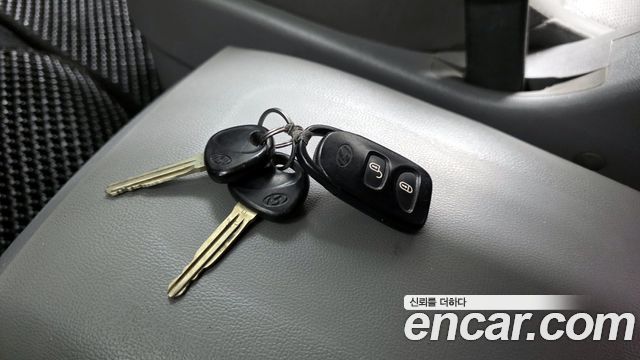 Hyundai Starex 2012 — photo 19