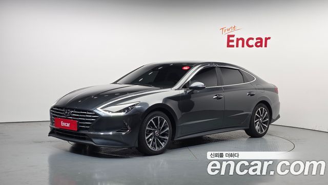 Hyundai Sonata 2022 — photo 1