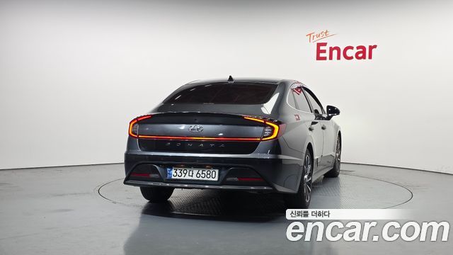 Hyundai Sonata 2022 — photo 4