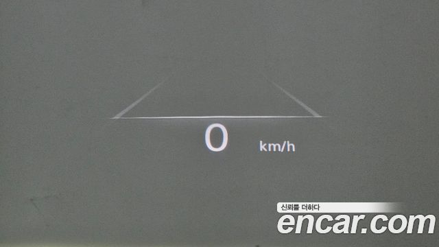 Genesis GV70 2023 — photo 18