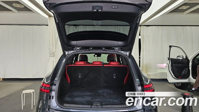 Genesis GV70 2023 — photo 20