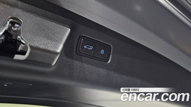 Hyundai Santafe 2024 — photo 20