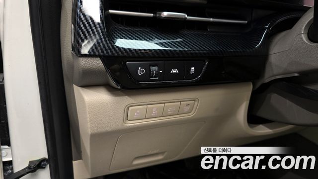 Kia Canival 2021 — photo 16