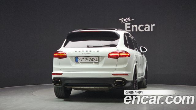 Porsche Cayenne 2017 — photo 4