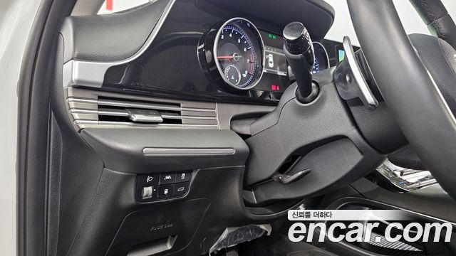 Hyundai Grandeur 2022 — photo 15