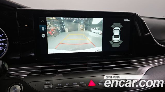 Hyundai Grandeur 2022 — photo 17