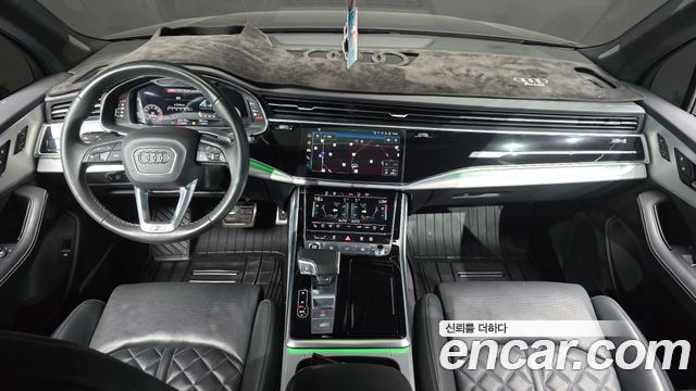 Audi Q7 2021 — photo 7