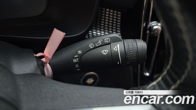 Volvo XC40 2021 — photo 17