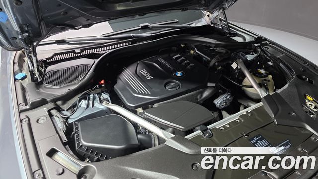 BMW 5-Series 2018 — photo 6