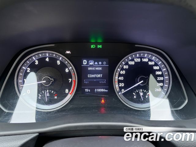 Hyundai Sonata 2020 — photo 13