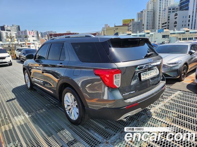 Ford Explorer 2020 — photo 4