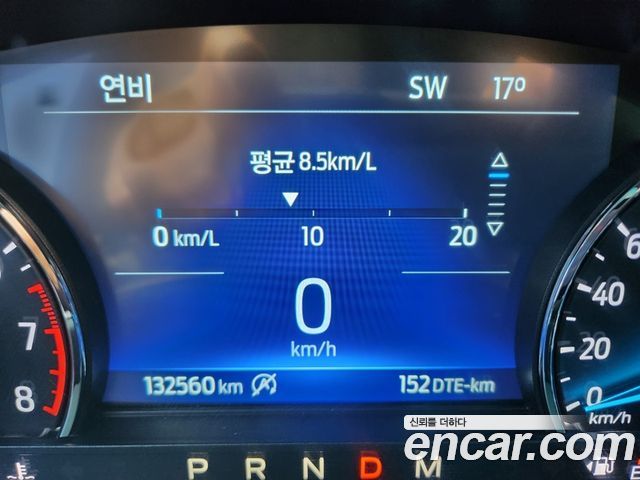 Ford Explorer 2020 — photo 16