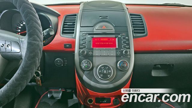 Kia Soul 2009 — photo 13