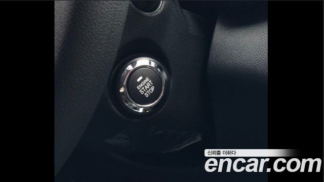 Hyundai AVANTE 2015 — photo 12