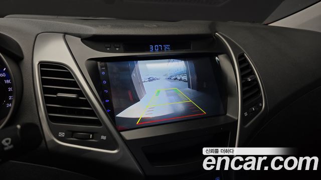 Hyundai AVANTE 2015 — photo 15