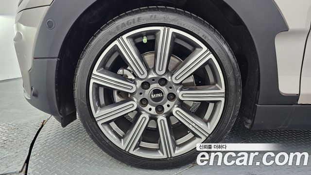 Mini Clubman 2023 — photo 5