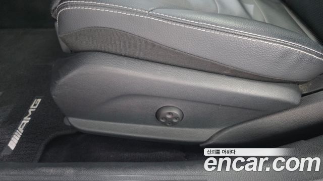 Mercedes-Benz C-Class 2018 — photo 35