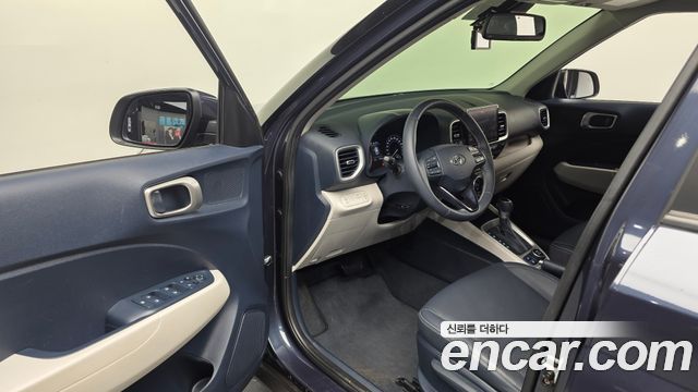 Hyundai Venue 2022 — photo 10