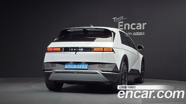 Hyundai Ioniq5 2024 — photo 4