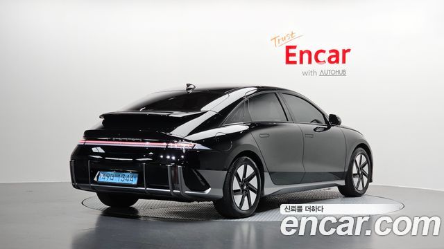 Hyundai Ioniq6 2023 — photo 2