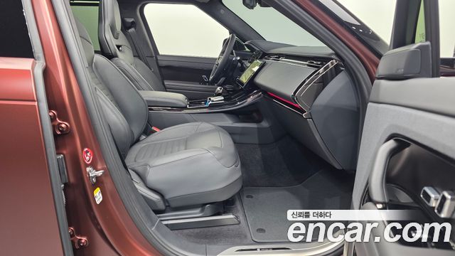 Land Rover Range Rover Sport 2025 — photo 3