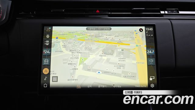 Land Rover Range Rover Sport 2025 — photo 14