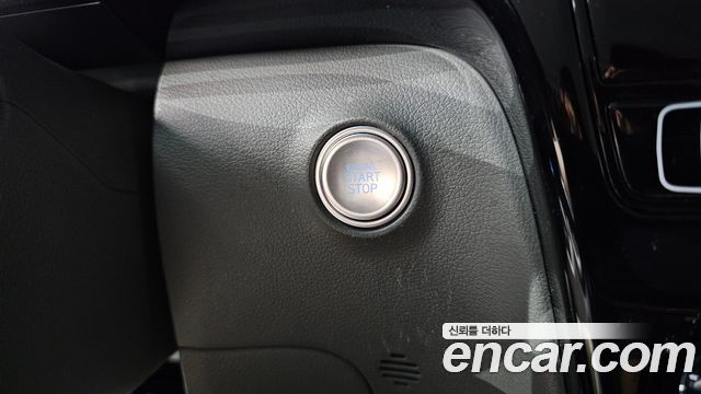 Hyundai Staria 2023 — photo 23