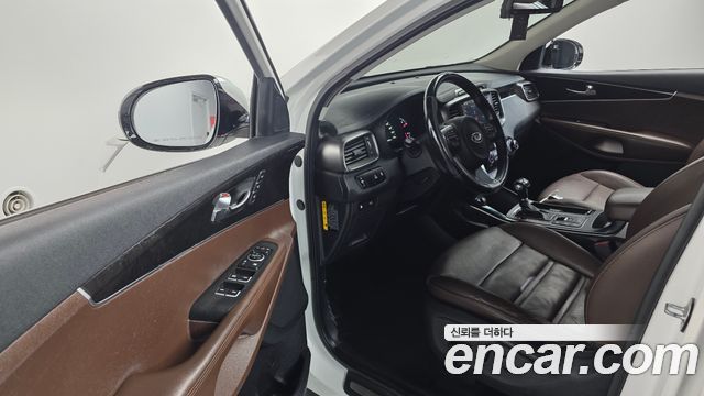 Kia Sorento 2015 — photo 11