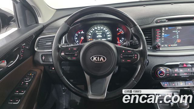 Kia Sorento 2015 — photo 14