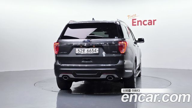 Ford Explorer 2018 — photo 4