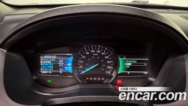 Ford Explorer 2018 — photo 11