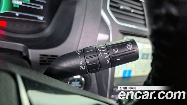 Ford Explorer 2018 — photo 30