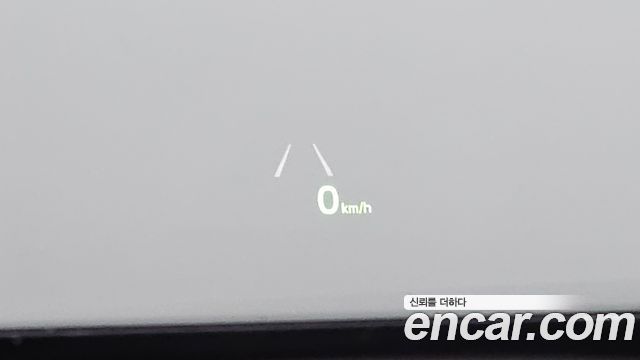 Kia K7 2018 — photo 13