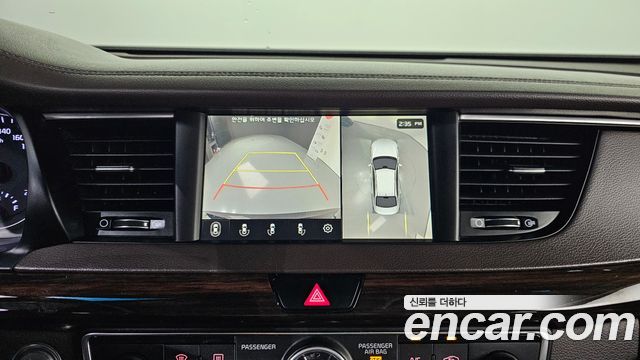 Kia K7 2018 — photo 18