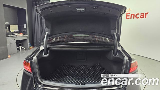 Kia K7 2018 — photo 20