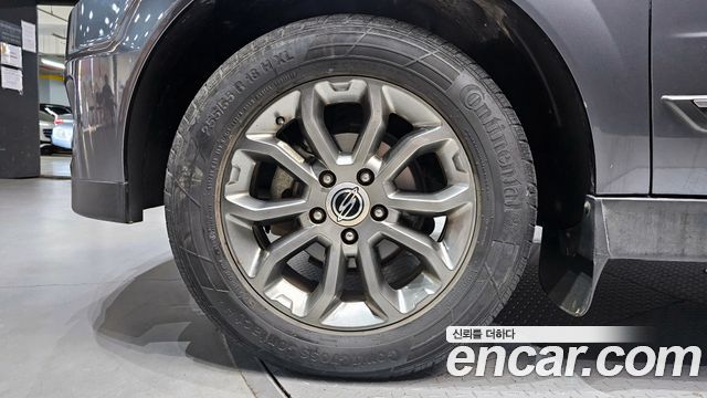 KG Mobility KORANDO 2015 — photo 5