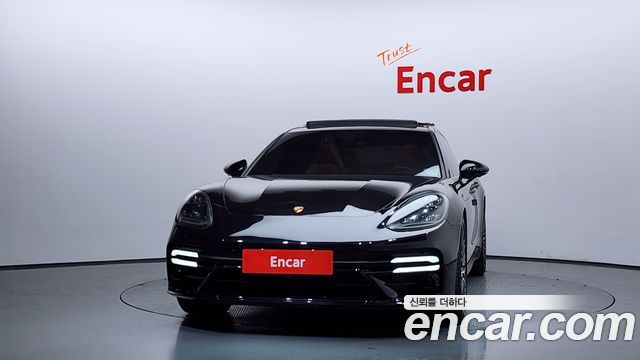 Porsche Panamera 2018 — photo 3
