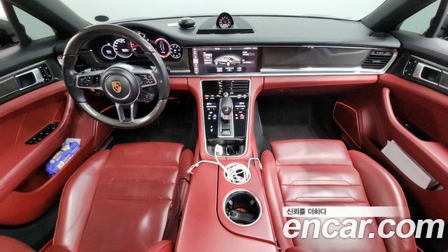 Porsche Panamera 2018 — photo 7