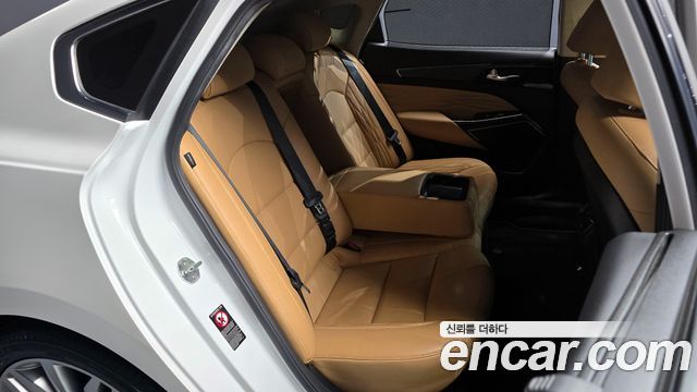 Kia K7 2020 — photo 17