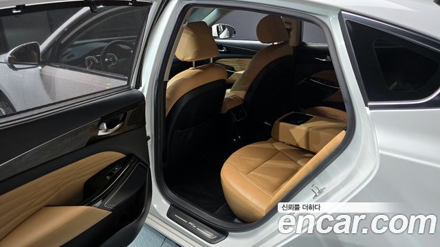 Kia K7 2020 — photo 16