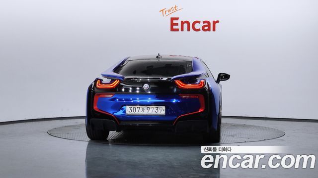 BMW i8 2015 — photo 4