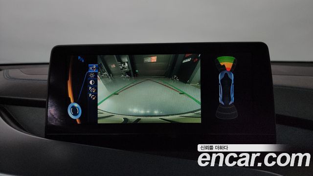 BMW i8 2015 — photo 14