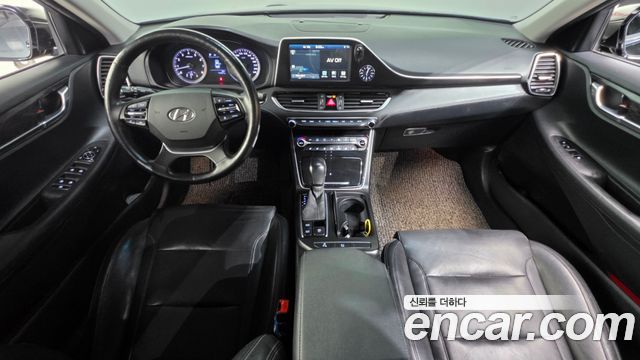 Hyundai Grandeur 2019 — photo 10
