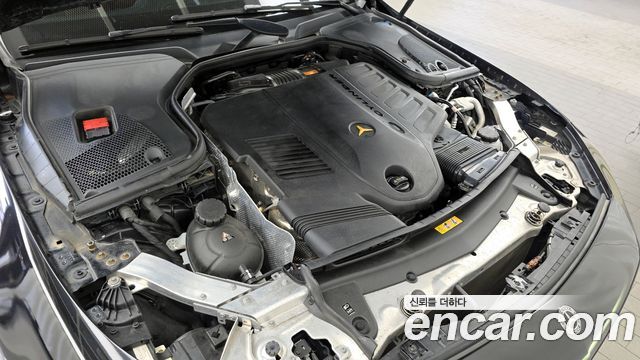 Mercedes-Benz CLS-Class 2021 — photo 6