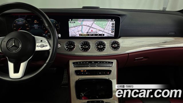 Mercedes-Benz CLS-Class 2021 — photo 19