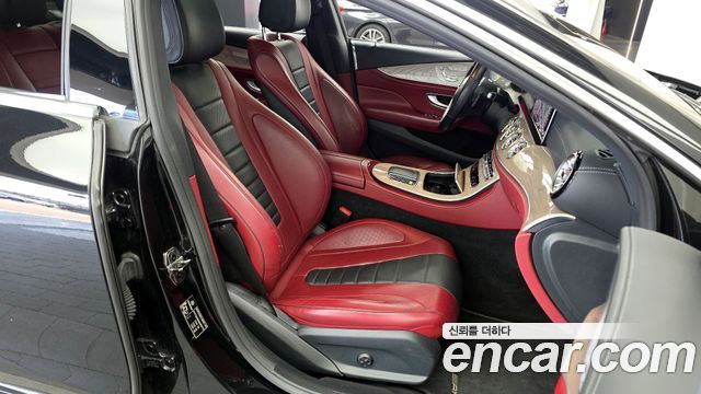 Mercedes-Benz CLS-Class 2021 — photo 16